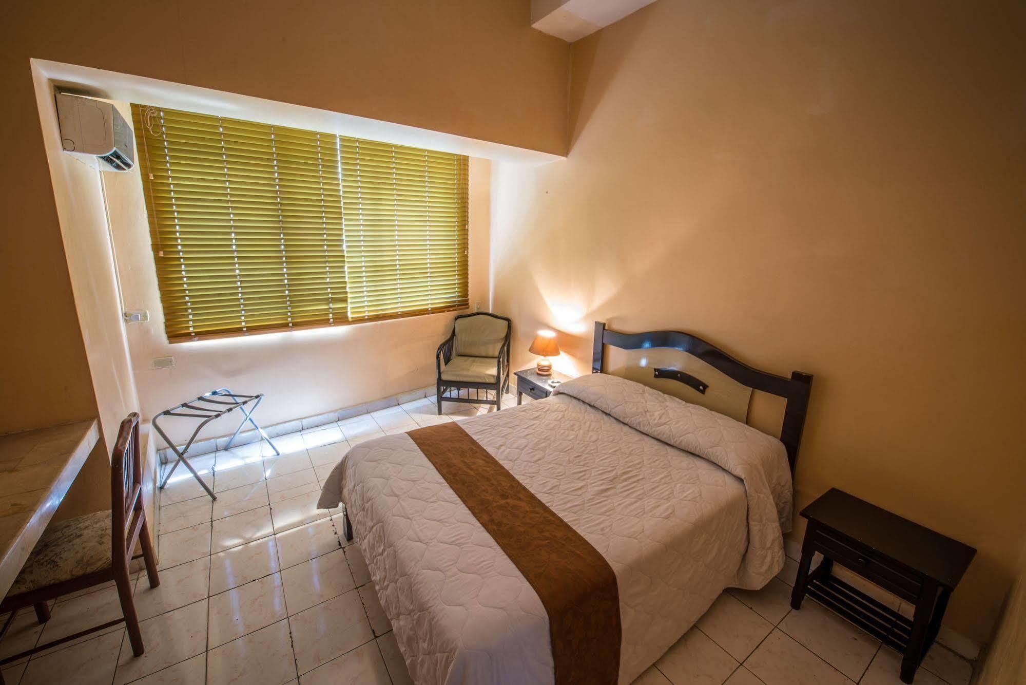Atlantic Suites Hotel Guayaquil Exteriér fotografie